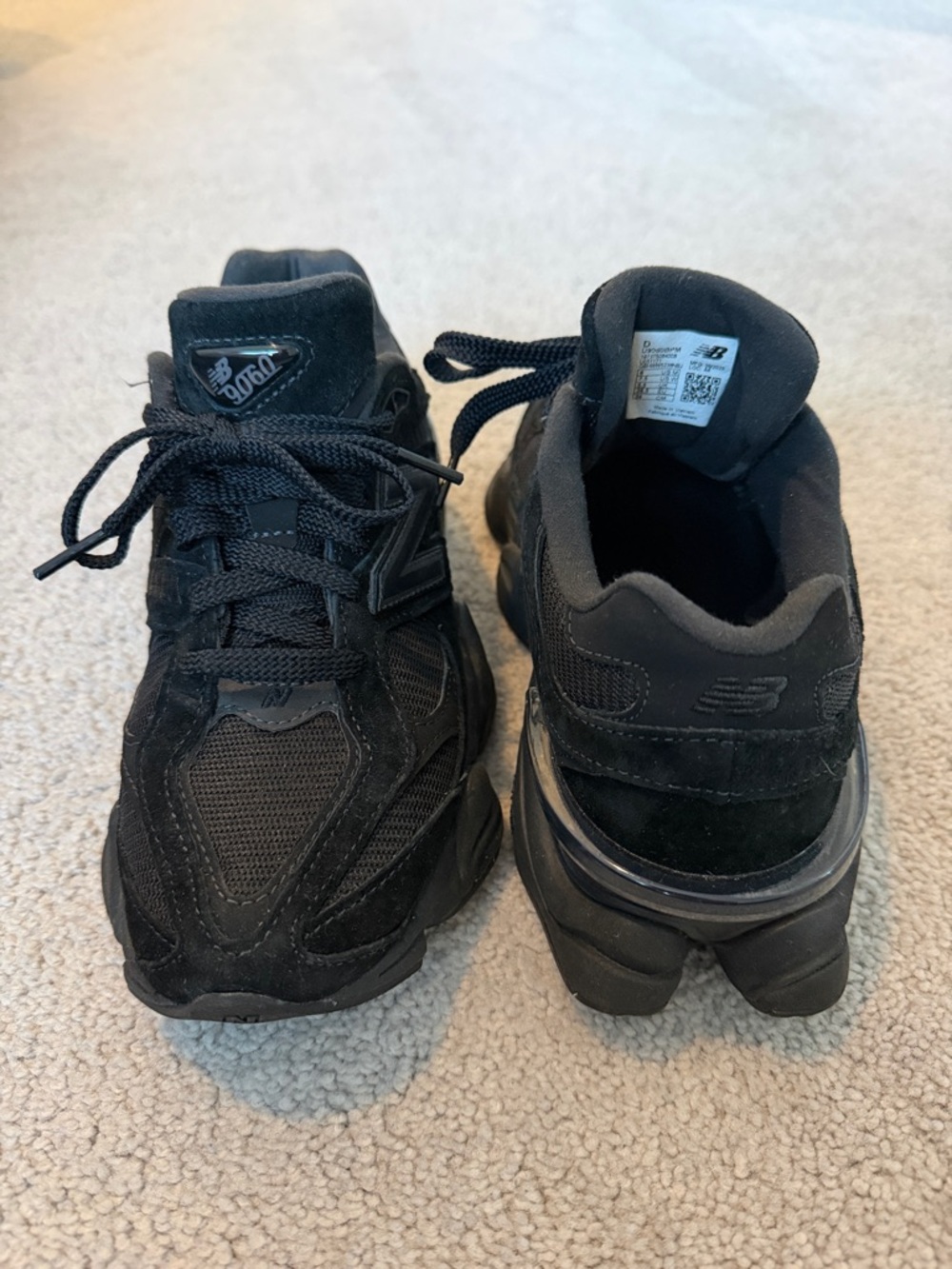 9060 New Balance Black on Black Sneakers